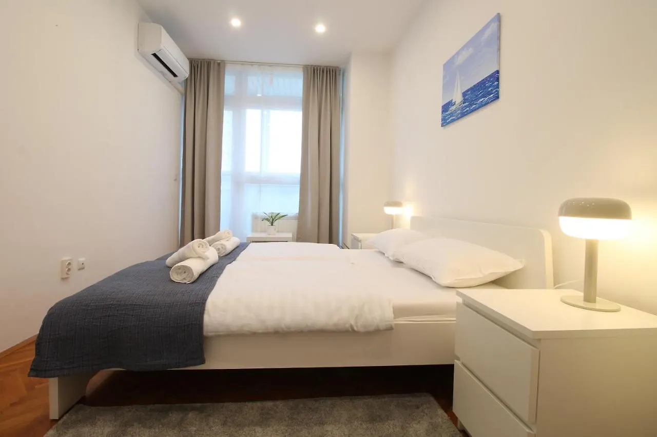 Apartment Barun Rijeka 0*,  Croatia
